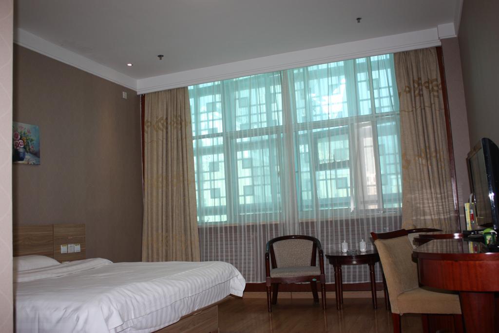 Qingdao Hongyun Jiahe Business Hotel Exteriör bild